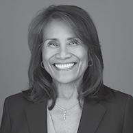 [MISSING IMAGE: ph_raquelcbonotr-bw.gif]