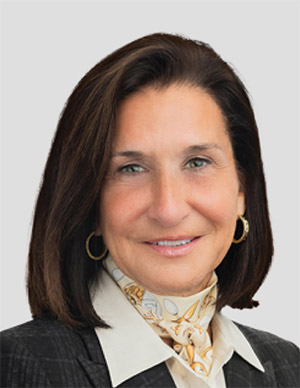 [MISSING IMAGE: ph_marylourdes-4clr.jpg]