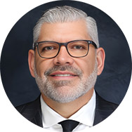 [MISSING IMAGE: ph_carlosrquezada-4c.jpg]