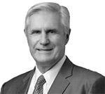 [MISSING IMAGE: ph_timothyaleach-bw.jpg]