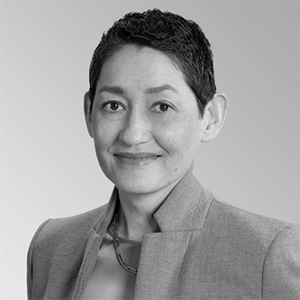 [MISSING IMAGE: ph_martinacheungsq-bw.jpg]