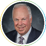 [MISSING IMAGE: ph_jamestspear-pn.gif]