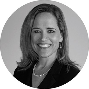 [MISSING IMAGE: ph_kellytuminelli-bw.jpg]