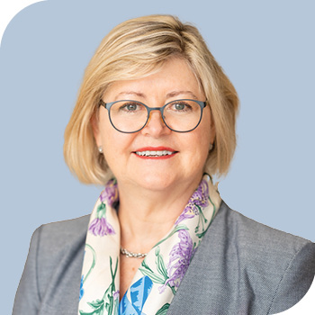 05_McKesson Proxy 2025_pic_directorheadshot_DunsireD_27.jpg