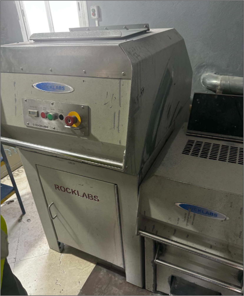 figure10-9_samplecrusher.jpg